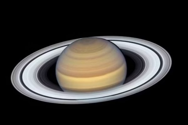 У Сатурна обнаружили 62 новых спутника: планета с кольцами отобрала титул лидера у Юпитера