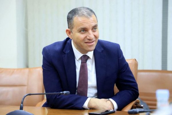 Ереванский коньячный завод прекратит экспорт продукции в Россию