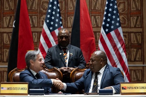 США и Папуа-Новая Гвинея подписали оборонный пакт. Это ограничит влияние Китая в регионе, - CNN