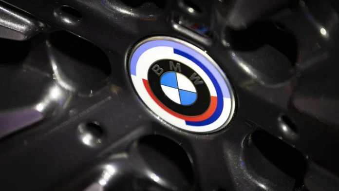 BMW не забыла о ДВС, но изменит название моделей
