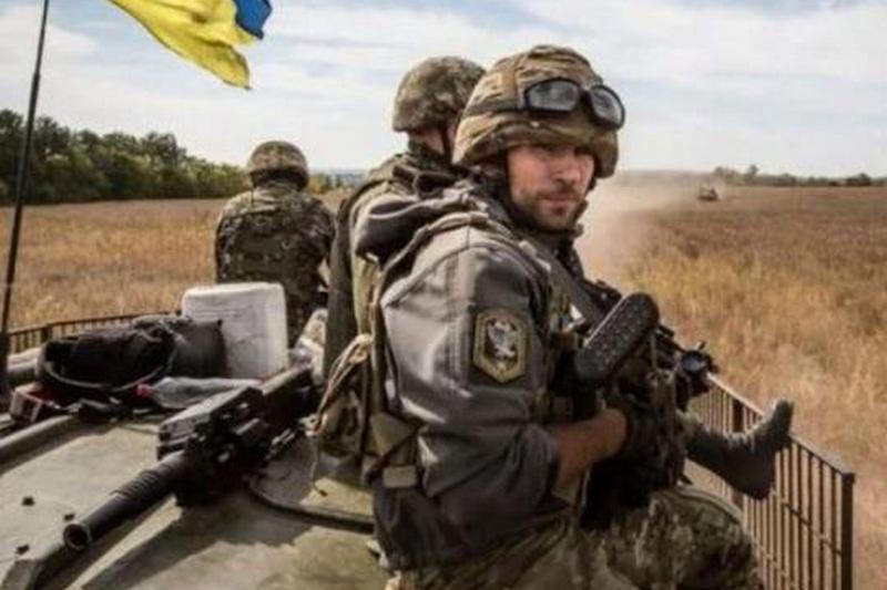 В каких областях Украины ввели военное положение