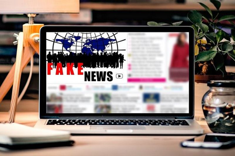 Нижняя палата парламента Франции приняла законы против фейковых новостей