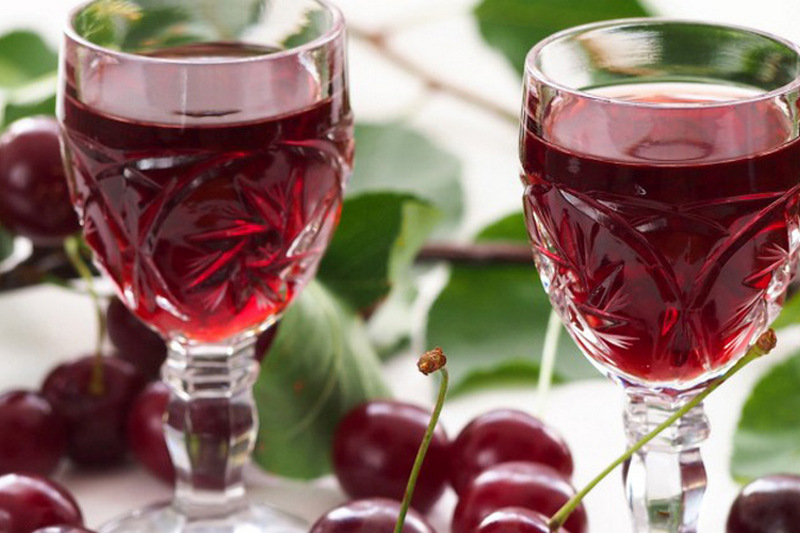 Акцизный налог на плодово-ягодные вина ощутимо снижен