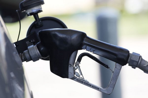 В Украине цены на топливо подскочат уже в июле: стало известно, сколько будет стоить бензин и дизель