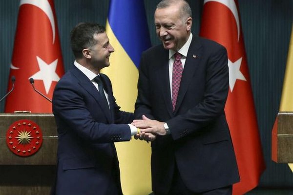 Зеленский встретится с президентом Турции, чтобы обсудить зерновую сделку