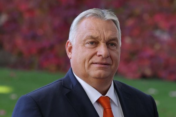 Орбан планирует оставаться премьером Венгрии до 2034 года
