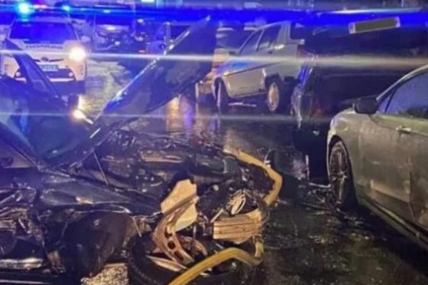 В Киеве BMW протаранил пять автомобилей, между владельцами вспыхнула драка
