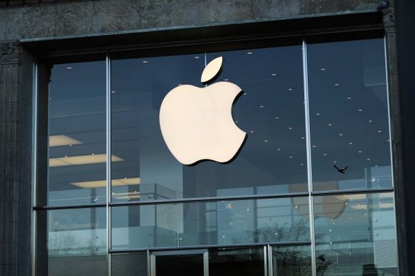 Apple прекратит продажи смарт-часов в США: названа причина