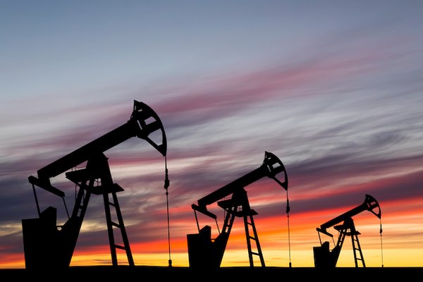 Нефть дорожает на фоне позитивных новостей по инфляции в США
