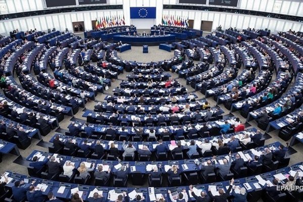 В Европарламенте собрали подписи за лишение Венгрии права голоса