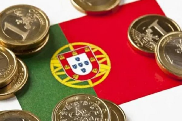 В почти 20 городах Португалии потребовали решения проблем с жильем
