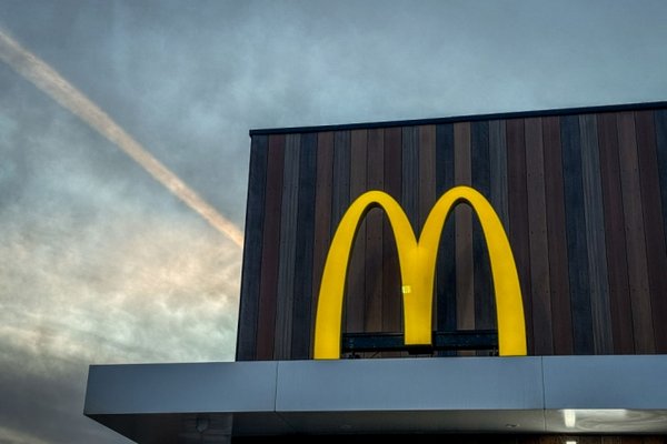 Глобальные продажи McDonald's упали из-за бойкота ресторанов