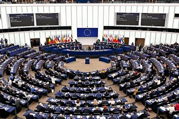 Европарламент принял первый в мире закон об искусственном интеллекте