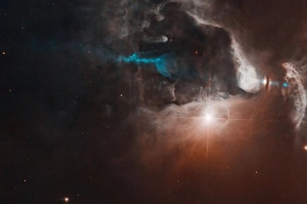 Телескоп Хаббл показал рождение новой звезды