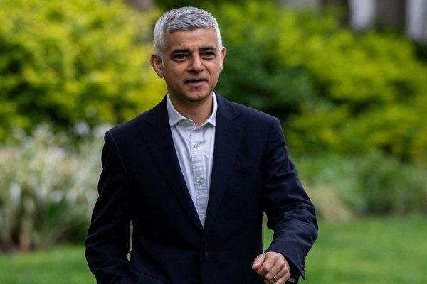 Лейбористского мэра Лондона переизбрали на третий срок