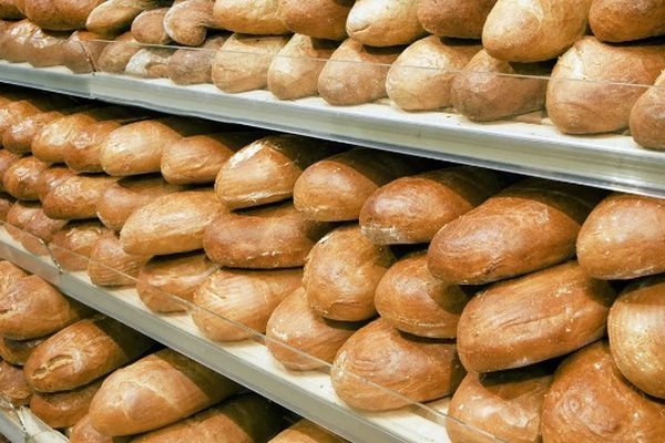 Минздрав попросил производителей хлеба добавлять в него меньше соли