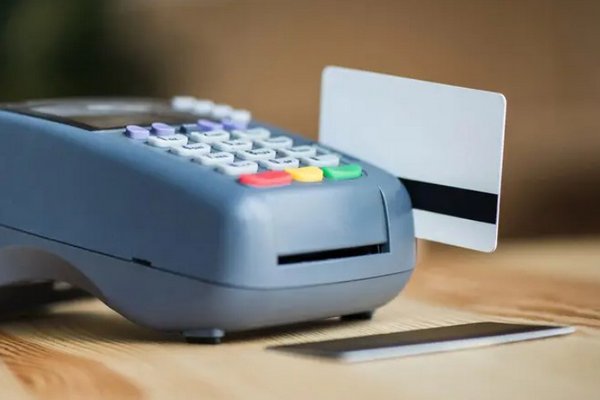 Некоторые сервисы возобновили работу после масштабного технического сбоя