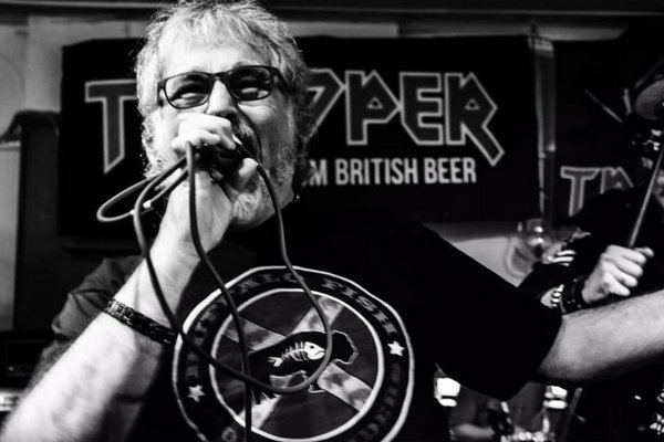 Трагедия в мире музыки: Умер первый фронтмен Iron Maiden Пол Марио Дэй