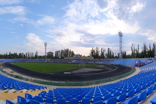 Стадион 