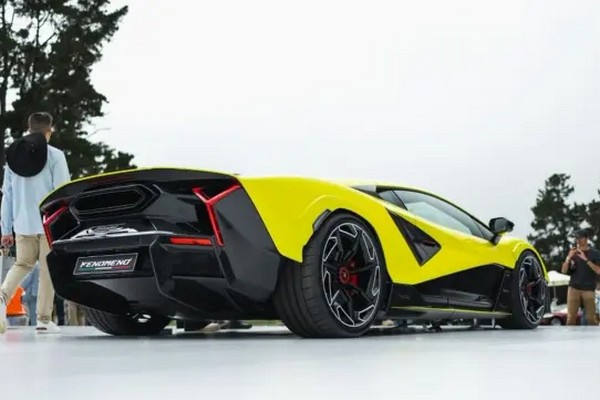 Новый Lamborghini Fenomeno: 1080 л.с. в эксклюзивном тираже