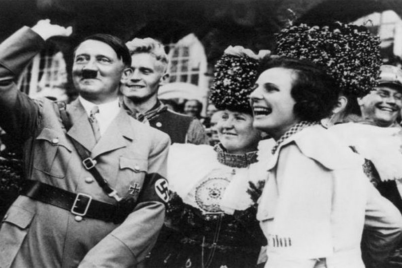 Историк раскрыл тайну интимной жизни Гитлера и Евы Браун