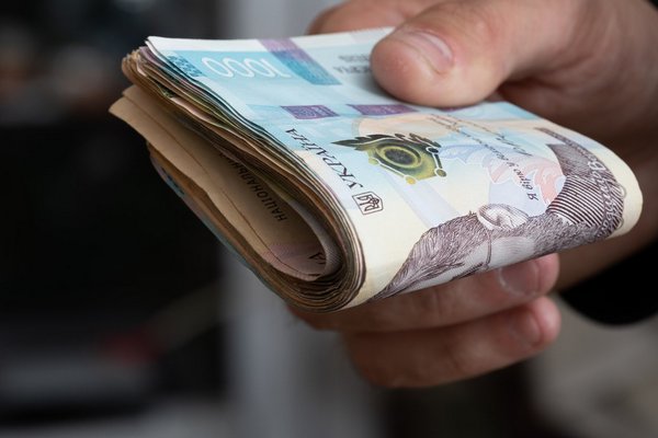 Финансовая поддержка семей погибших военных: минимальный размер пенсии 6100 грн согласно Закону №2262