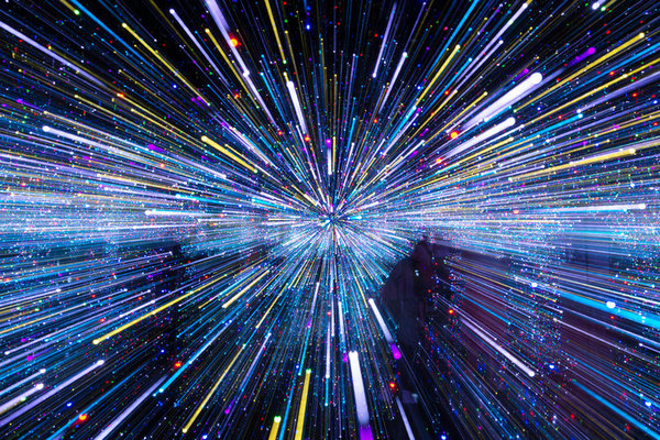 Путешествие во времени: Экзотическая материя и энергия черных дыр — что мешает создать машину времени