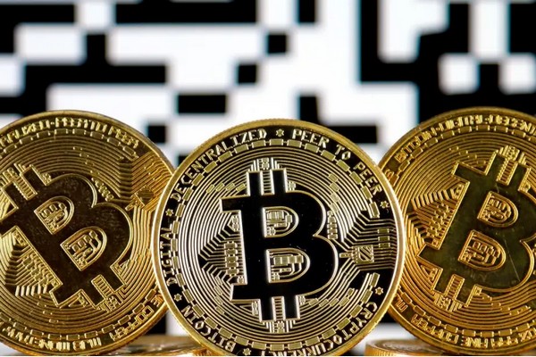 Смена ключей или наследство? Три вероятные причины, по которым проснулся «кит» эпохи Сатоши