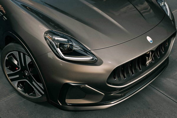 Персонализация 2026: Maserati Grecale расширяет палитру цветов и опций для всей линейки