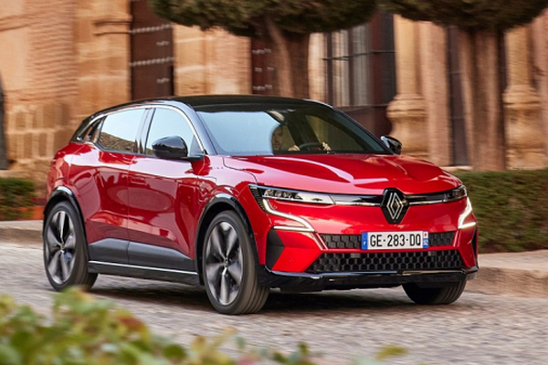 E-Force для Megane: Как Renault использует бензиновый двигатель только для подзарядки батареи
