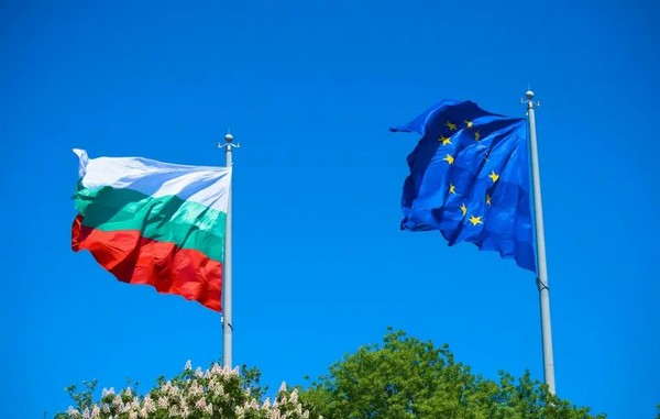 Энергетический узел Балкан: Почему санкции против «Лукойла» затронули Болгарию и ЕС