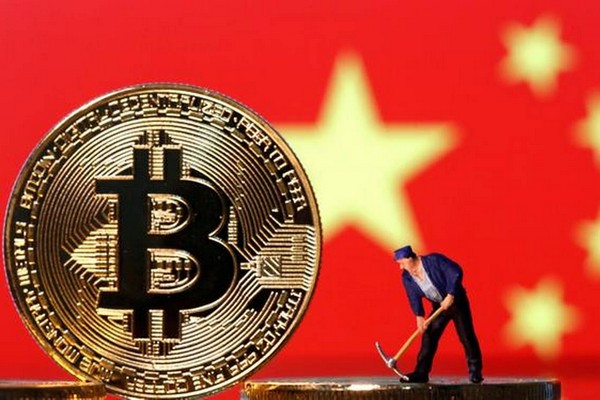 Цифровой юань против Биткоина: Почему Центробанк Китая ликвидировал конкурентов