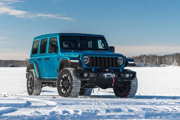 Стиль арктических широт: Jeep Wrangler получил эксклюзивный «зимний» дизайн
