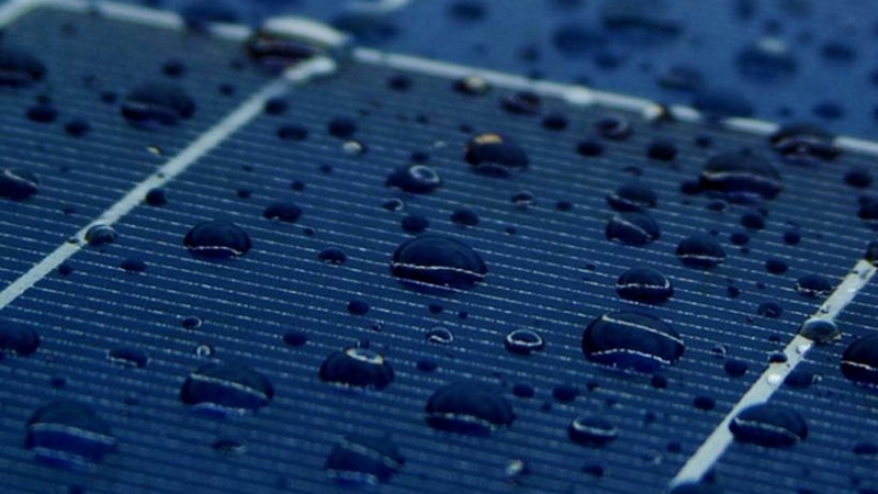 Новая эра энергетики: китайские панели превращают дождь в электричество