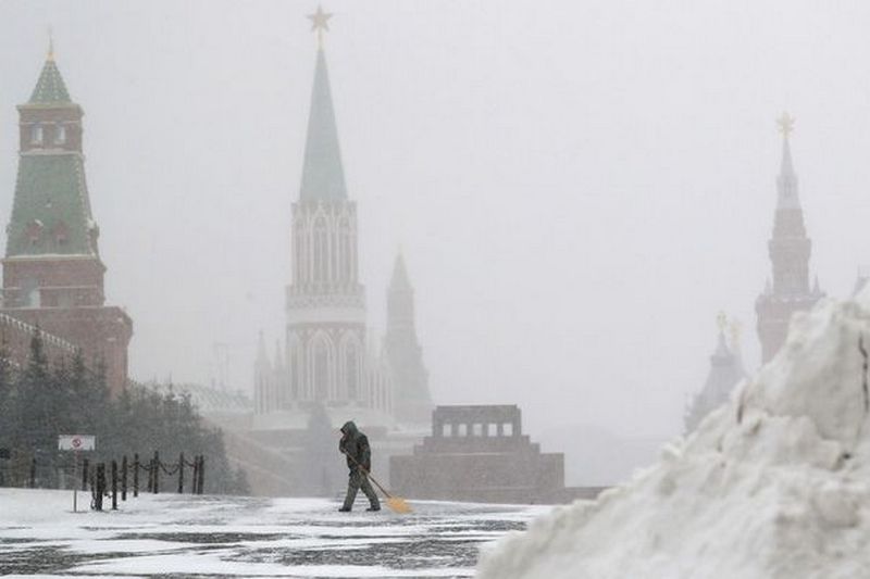На Москву обрушился мощнейший снегопад