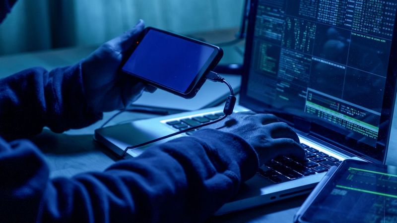 Угроза финансовой инфраструктуре: США фиксируют хакерские атаки на Blackstone, KKR и Moody's Угроза финансовой инфраструктуре: США фиксируют хакерские атаки на Bla