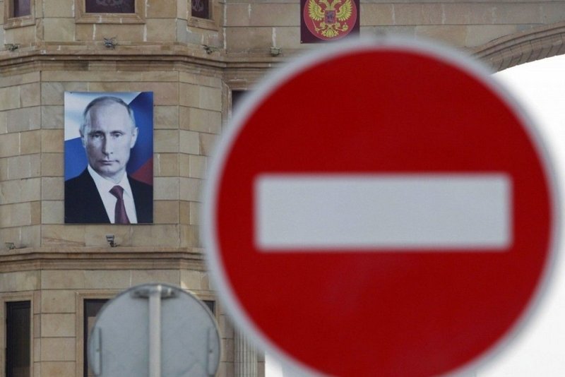 ЕС нанес новый удар по России: кто пострадал больше
