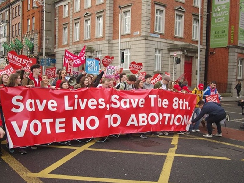 В Ирландии массово протестовали против абортов
