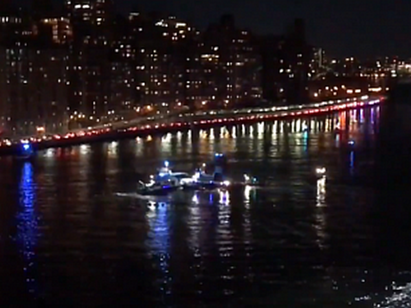 Крушение вертолета в Нью-Йорке: погибли пять пассажиров