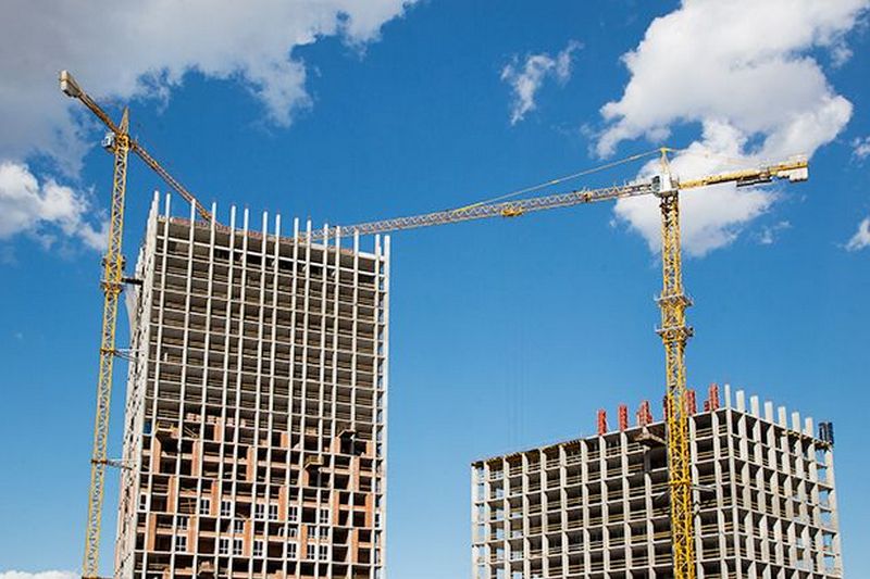 Объемы строительства в Украине выросли почти на треть
