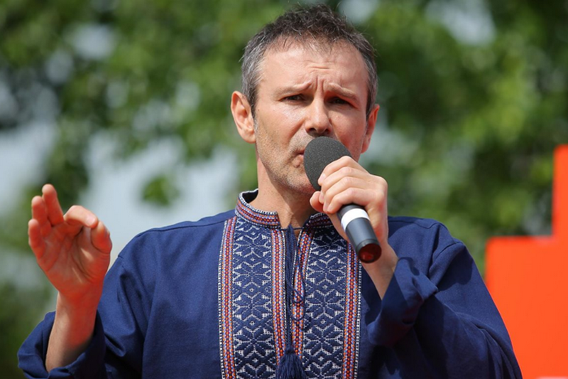 Выборы: Вакарчук и Саакашвили заявили о желании помогать Зеленскому