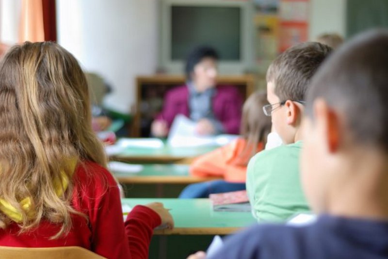 Буллинг учителей: в киевской школе гремит скандал, - вот, что придумали 