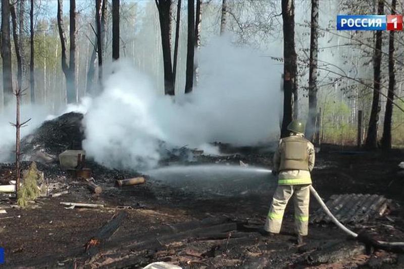 В России третий день тушат пожар на военном полигоне (видео)