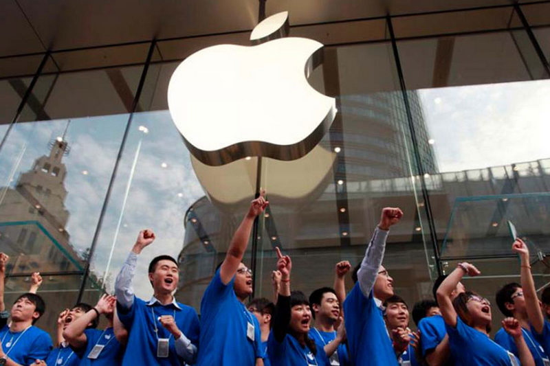 Apple между США и Китаем: как санкции влияют на прибыль?