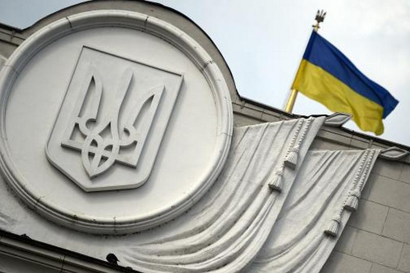 В Харькове 40 человек напали на кандидата в Раду: Святаш получил ожоги рук
