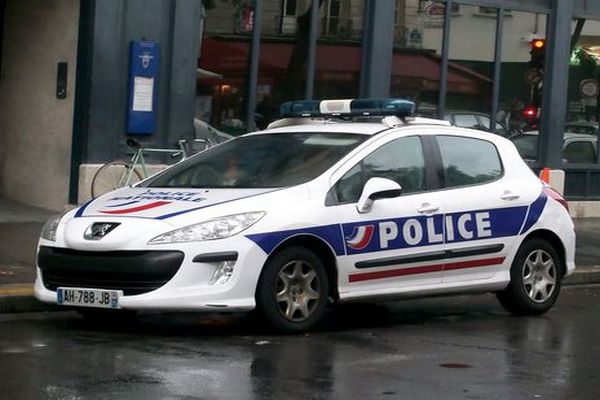 На юго-востоке Франции в результате стрельбы погибли три человека, еще один ранен