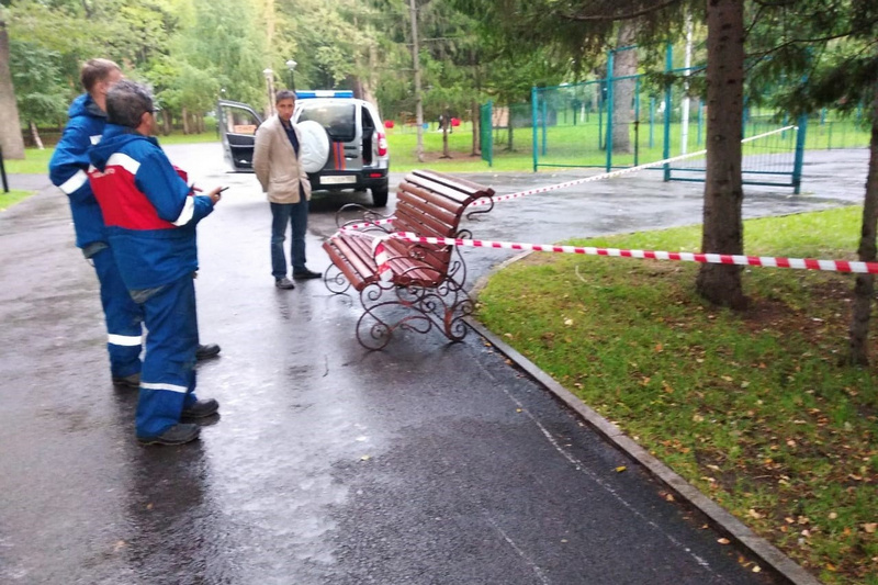 В Уфе трёхлетнего мальчика ударило током в парке