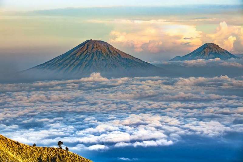 Геологи назвали два вулкана, которые могут уничтожить Землю