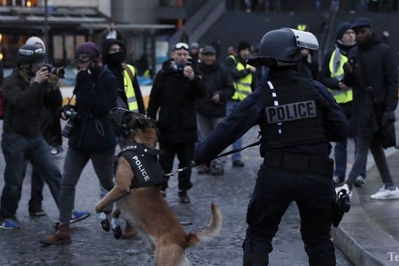 Во Франции на акции протеста 