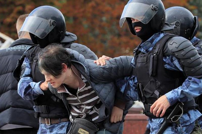 Власти РФ: во время протестных акций в Москве были задержаны около 300 призывников